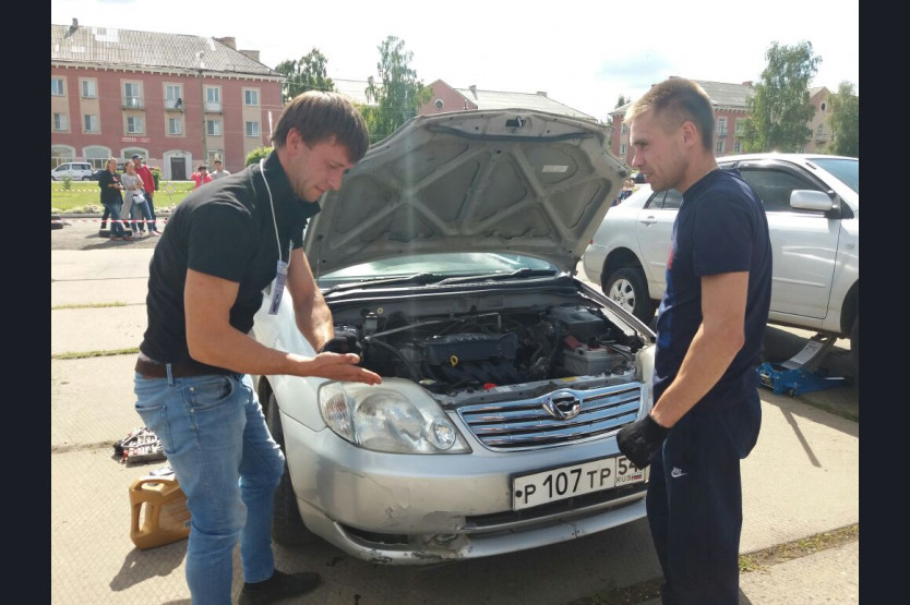 Конкурс автомехаников