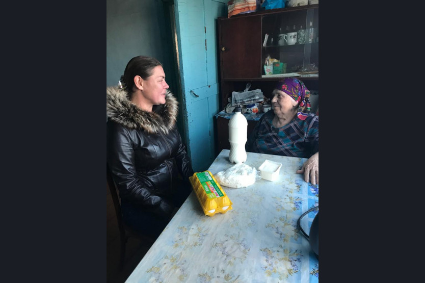 Демченко Юлия Геннадьевна делится продукцией со своего подворья с  Назаровой Тамарой Александровной