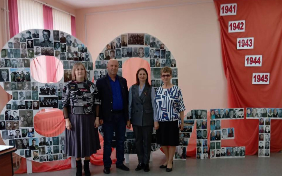 По дорогам войны шли мои земляки…