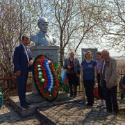 Памятник Герою СССР Иванову А.Г.